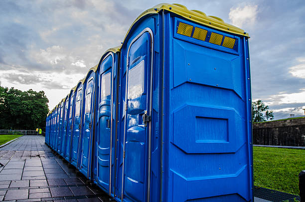 Best Porta potty delivery and setup  in Kouts, IN